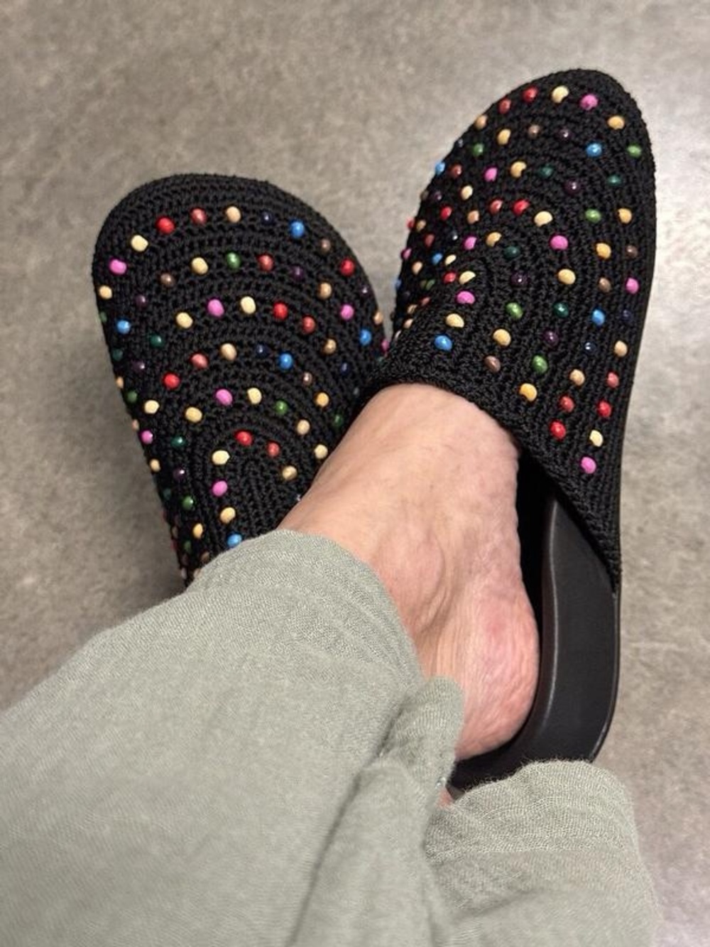 NWOT The Sak Bolinas Clog in Black Multi Beads
